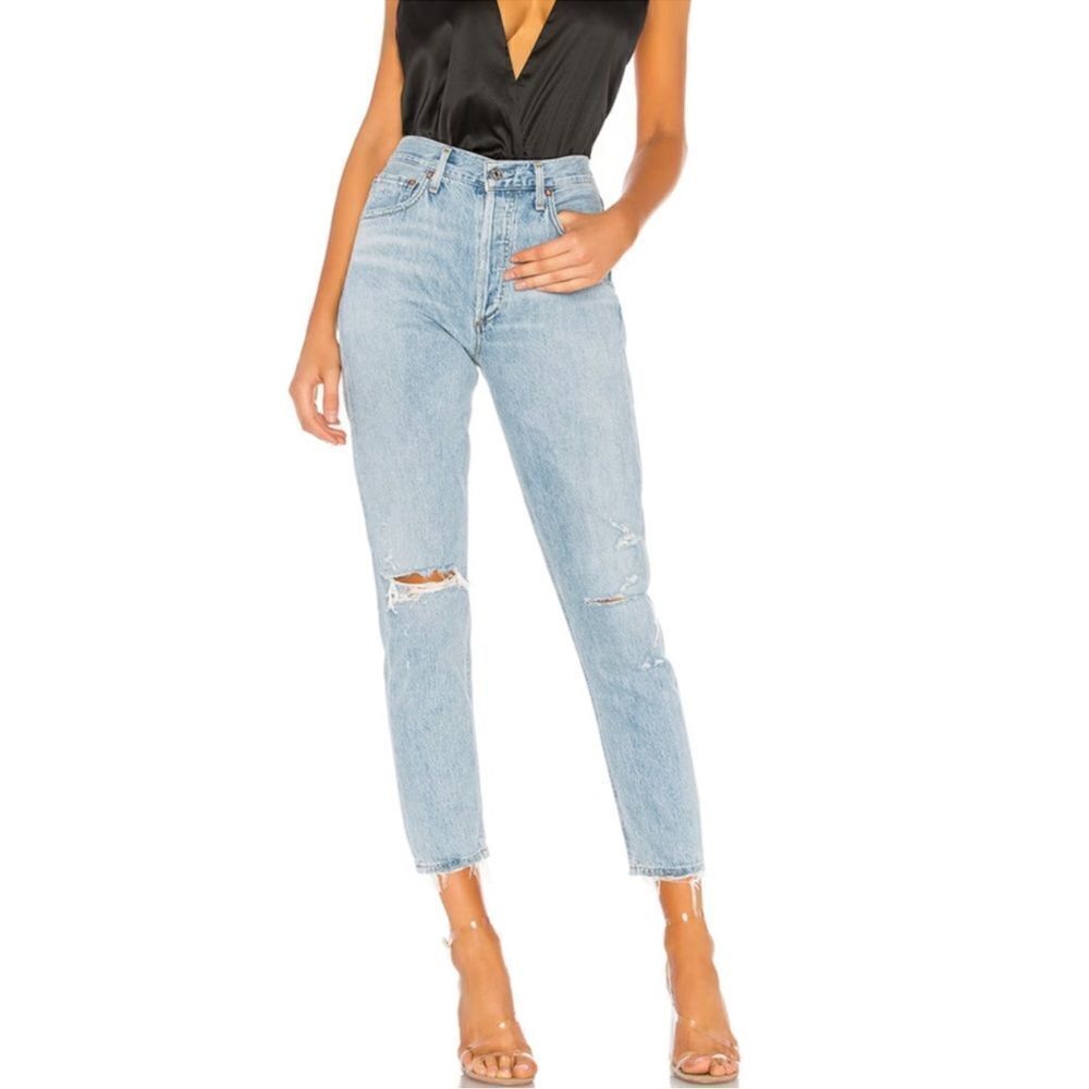 AGOLDE Jamie High Rise Classic Distressed Tapered Jeans in Shakedown